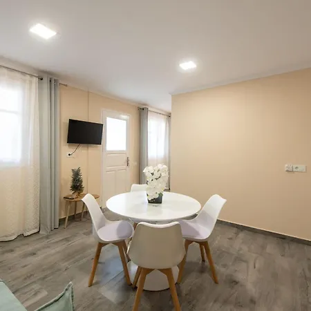 Casa vacanze Nia - Family Vasilikí